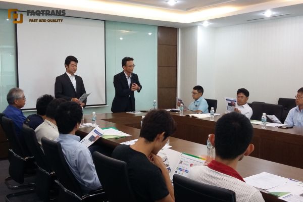 Đội ngũ phiên dịch viên tiếng Trung